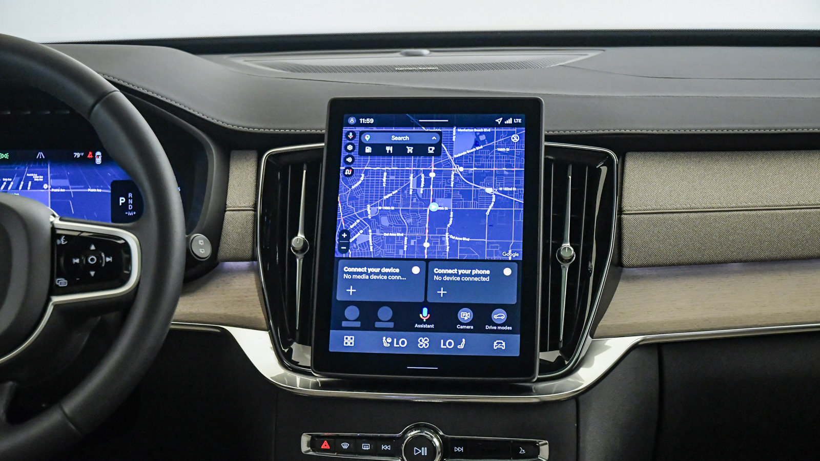 Certified 2026 Volvo XC90 B6 Plus w/ Protection Package AWD/4WD image 14