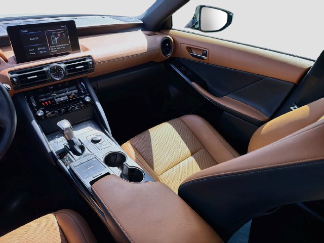 Used 2024 Lexus IS 300 w/ Comfort Package RWD image 18