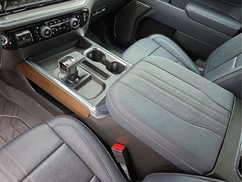 Used 2025 Chevrolet Silverado 1500 High Country image 25