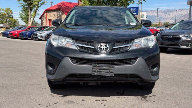 Used 2013 Toyota RAV4 LE AWD/4WD image 10
