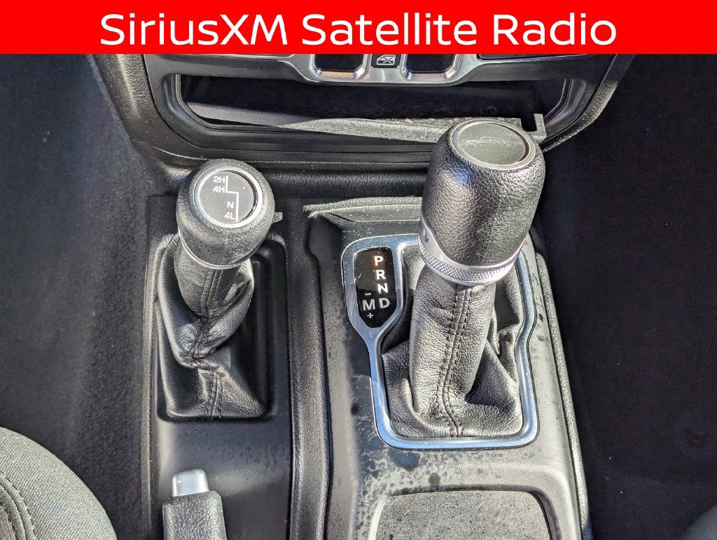 Used 2022 Jeep Gladiator Sport AWD/4WD image 19