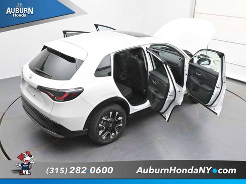 New 2026 Honda HR-V EX-L image 37