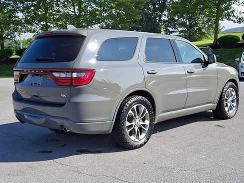 Used 2019 Dodge Durango R/T w/ Technology Group AWD/4WD image 9