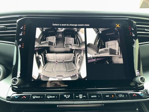 New 2026 Jeep Grand Wagoneer 4WD image 32