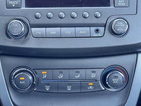 Used 2014 Nissan Sentra SR w/ Protection Package FWD image 43