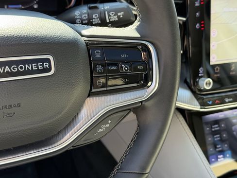 Used 2023 Jeep Grand Wagoneer Series I image 24