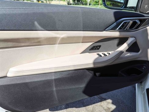Used 2021 BMW 430i Convertible w/ M Sport Package RWD image 25