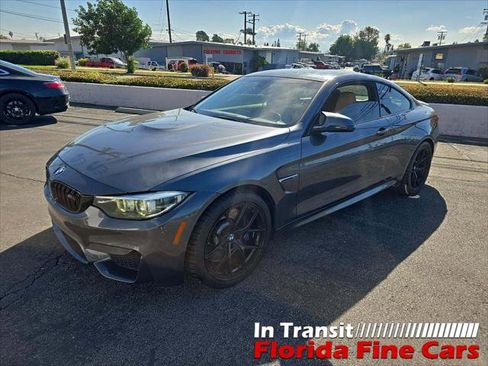 Used 2018 BMW M4 Coupe image 2
