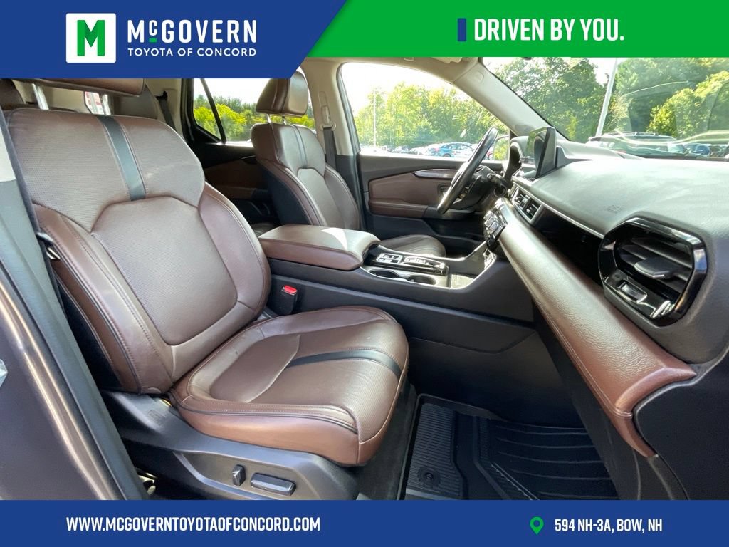 Used 2025 Honda Pilot Elite image 39
