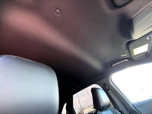 Certified 2024 Ford Edge ST image 22