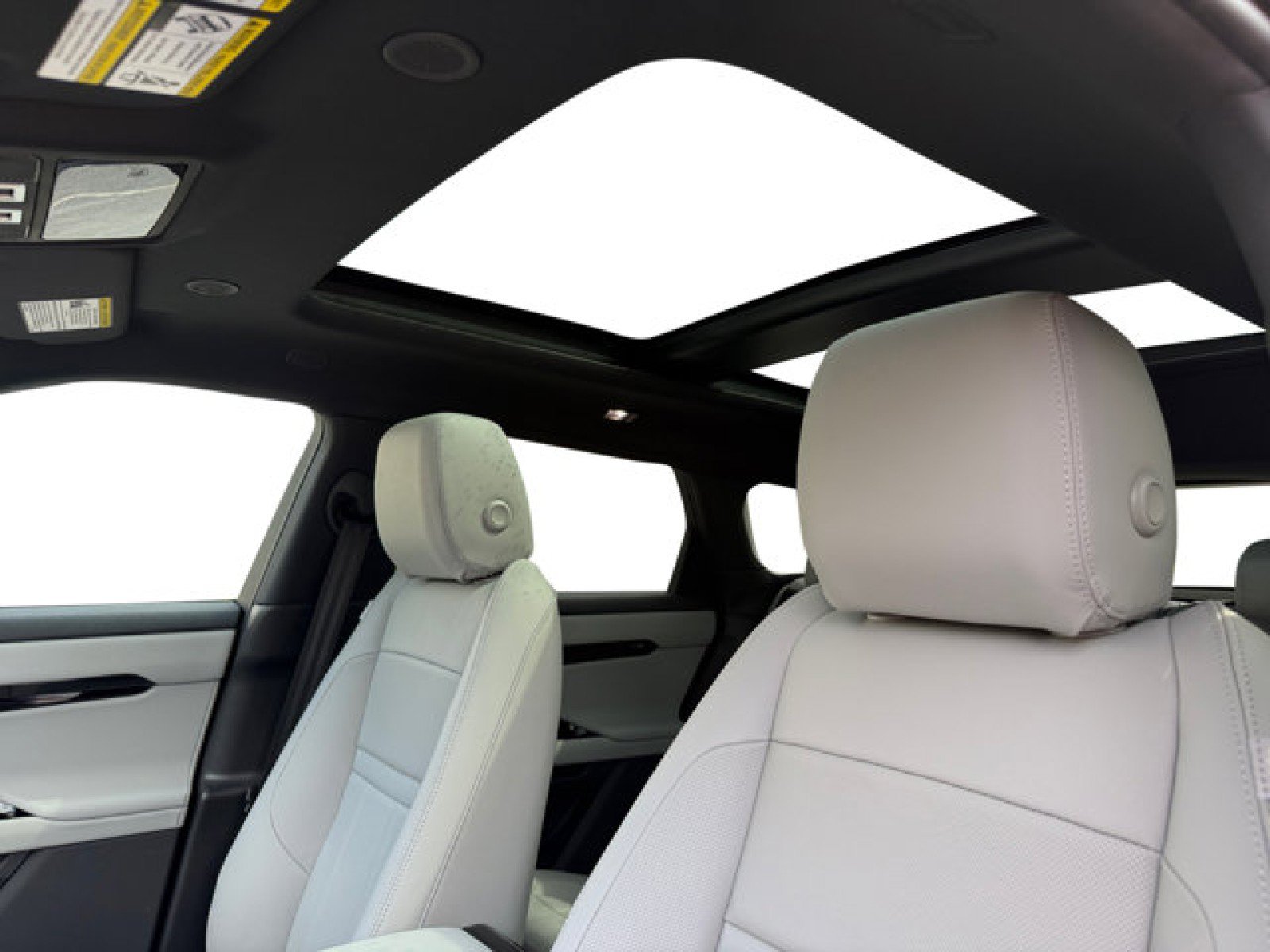 New 2026 Land Rover Range Rover Evoque S AWD/4WD image 12