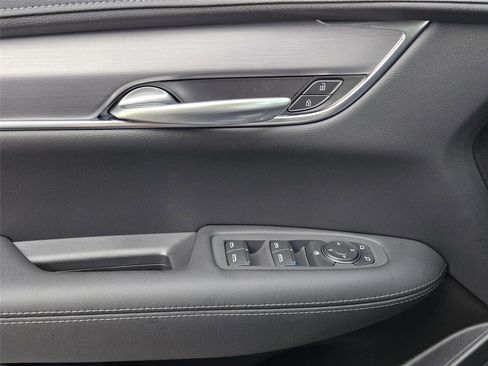 New 2026 Cadillac XT5 Luxury w/ LPO, Floor Liner Package FWD image 21