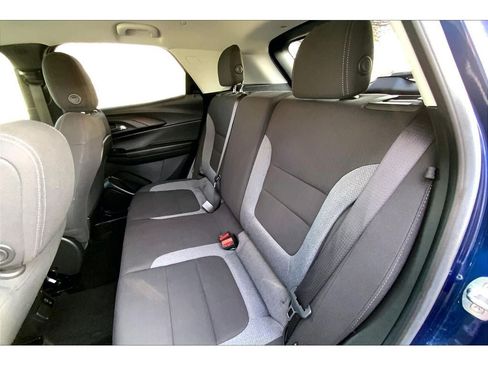 Used 2023 Chevrolet TrailBlazer LT w/ Convenience Package AWD/4WD image 27