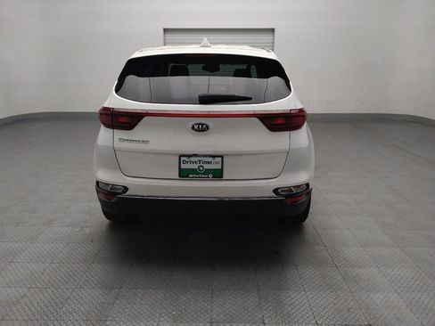 Used 2022 Kia Sportage LX AWD/4WD image 7