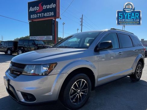 Used 2018 Dodge Journey SXT w/ Connectivity Group image 1