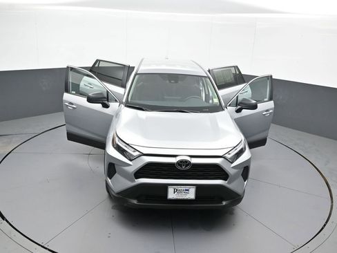 Certified 2025 Toyota RAV4 LE image 45