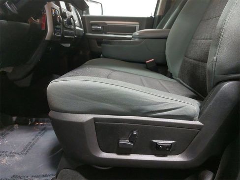 Used 2018 RAM 1500 Big Horn image 28