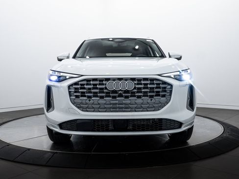 New 2025 Audi Q5 Premium Plus image 23