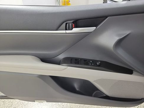 Used 2023 Toyota Camry SE w/ Audio Upgrade Package FWD image 22