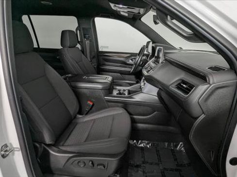 Used 2022 GMC Yukon XL SLE w/ Max Trailering Package AWD/4WD image 26