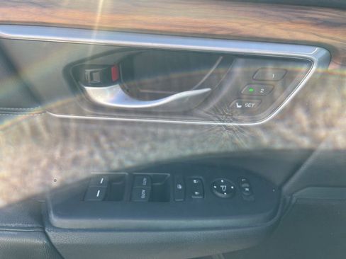 Used 2017 Honda CR-V EX-L image 16