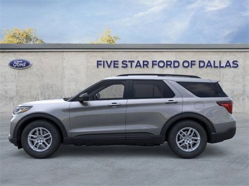 New 2026 Ford Explorer Active image 3