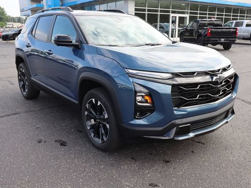 New 2027 Chevrolet Equinox RS w/ Safety and Technology Package AWD/4WD image 2