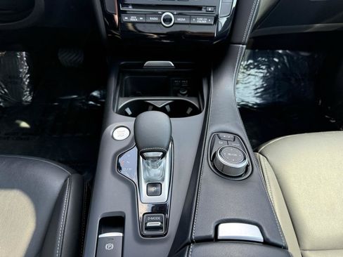 Used 2021 INFINITI QX50 Luxe w/ Appearance Package FWD image 25
