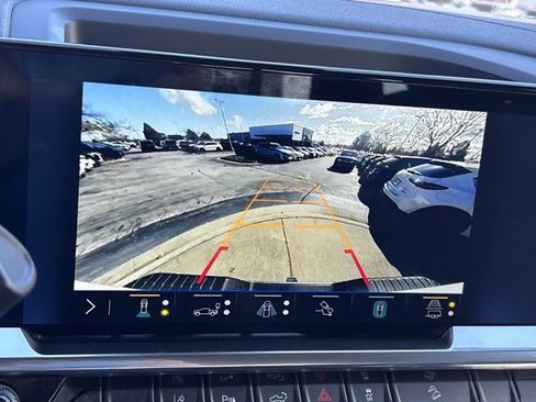 Used 2025 Chevrolet Silverado 2500 LTZ w/ LTZ Premium Package image 37