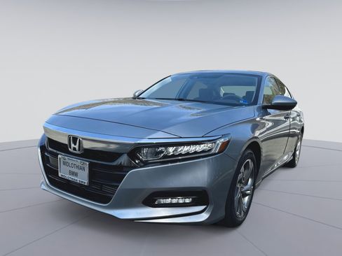 Used 2018 Honda Accord EX image 5
