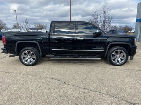 Used 2016 GMC Sierra 1500 Denali w/ Enhanced Driver Alert Package image 9