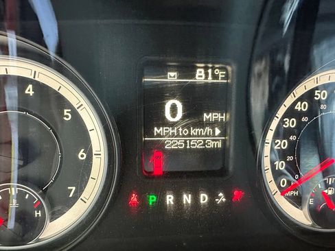 Used 2014 RAM 2500 Tradesman w/ Chrome Appearance Group AWD/4WD image 10