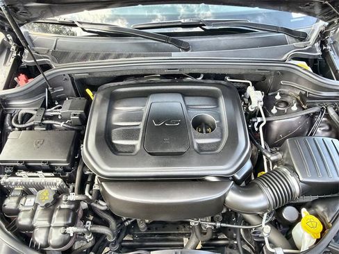 Used 2021 Jeep Grand Cherokee Laredo image 17