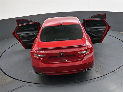 Used 2021 Honda Accord Sport image 40