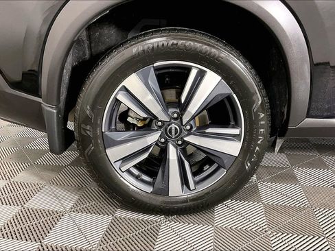 Used 2023 Nissan Rogue SL image 11