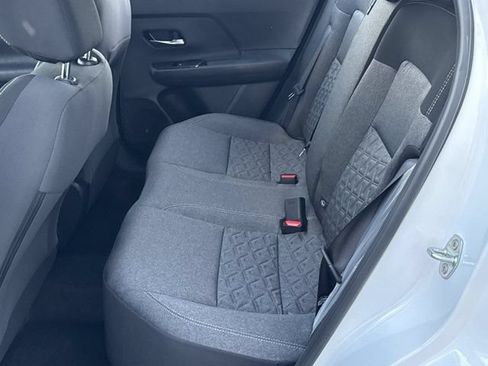New 2025 Nissan Kicks SV AWD/4WD image 17