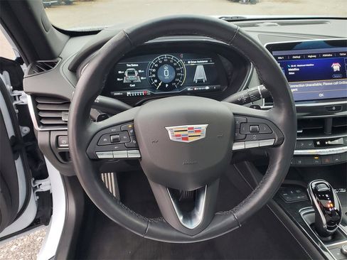 Used 2022 Cadillac CT5 Premium Luxury image 13