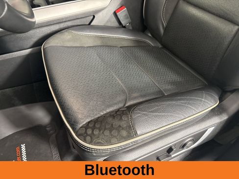 Used 2023 RAM 1500 Laramie AWD/4WD image 10