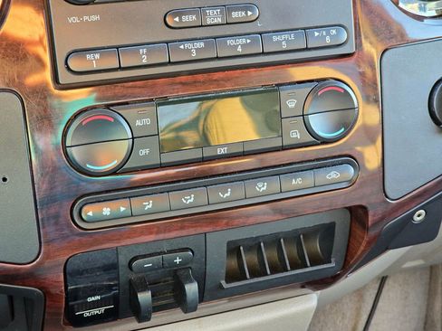 Used 2008 Ford F350 Lariat RWD image 29