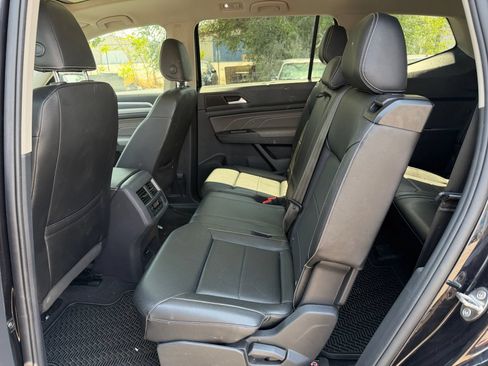 Used 2021 Volkswagen Atlas SE AWD/4WD image 26