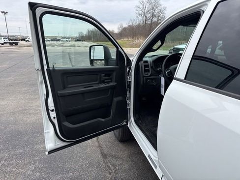 New 2026 RAM 3500 Tradesman AWD/4WD image 14