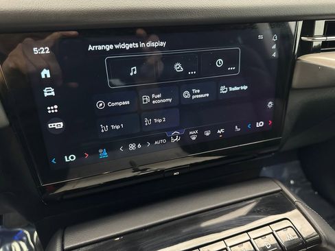 Used 2025 Lincoln Navigator Reserve AWD/4WD image 69