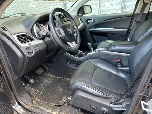 Used 2019 Dodge Journey GT w/ Driver Convenience Group image 11