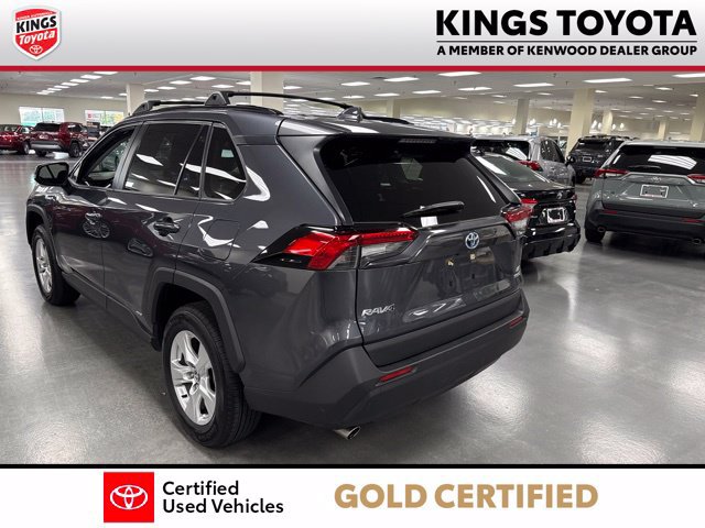 Certified 2021 Toyota RAV4 LE AWD/4WD image 6
