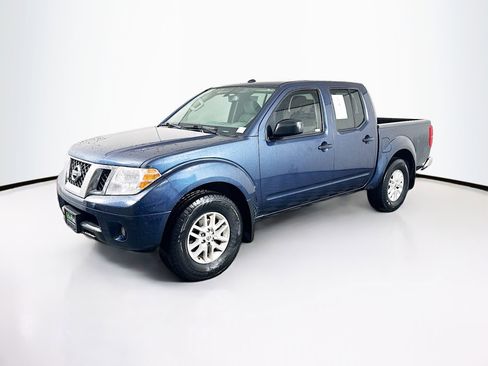 Used 2018 Nissan Frontier SV w/ Value Truck Package image 3