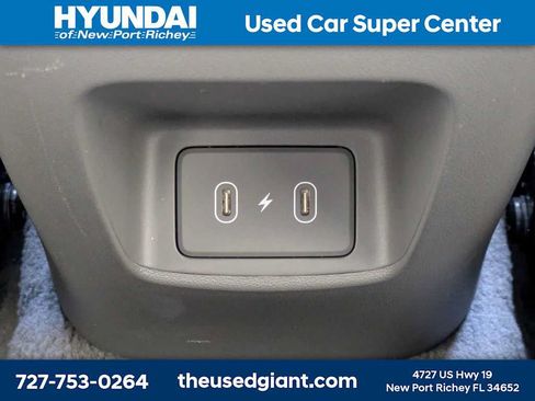 Used 2025 Hyundai Elantra Hybrid FWD image 15