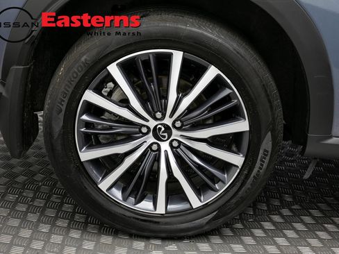 Used 2023 INFINITI QX60 Sensory w/ Vision Package AWD/4WD image 29