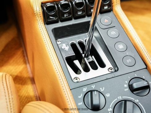Used 1995 Ferrari F355 Berlinetta RWD image 42