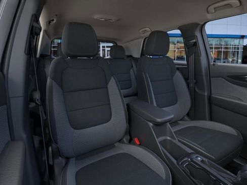 New 2026 Chevrolet TrailBlazer LT w/ Convenience Package FWD image 16