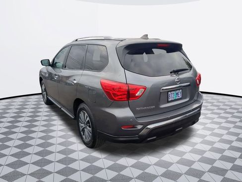 Used 2020 Nissan Pathfinder S FWD image 4